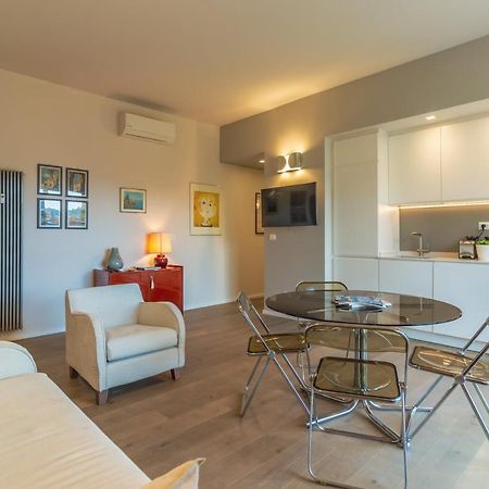 זואליי Casa Brigitte Comfort, Vista E Parcheggio מראה חיצוני תמונה